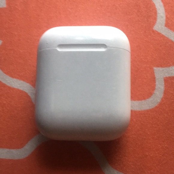 airpod case